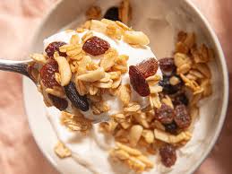 ăn vặt healthy cho sinh viên